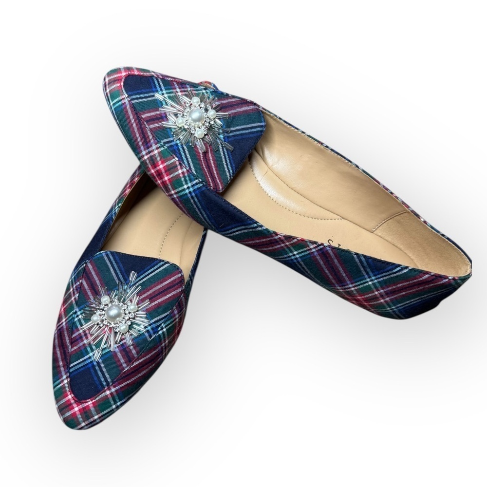 Talbots Women's Festive Plaid Christmas Flats Silver Red and Green Size 8 - Picture 1 of 6